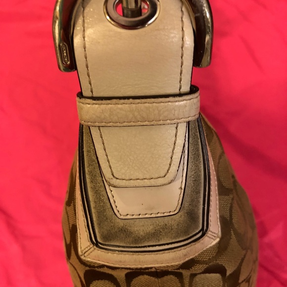 Vintage Signature Coach Hobo - Picture 4 of 8